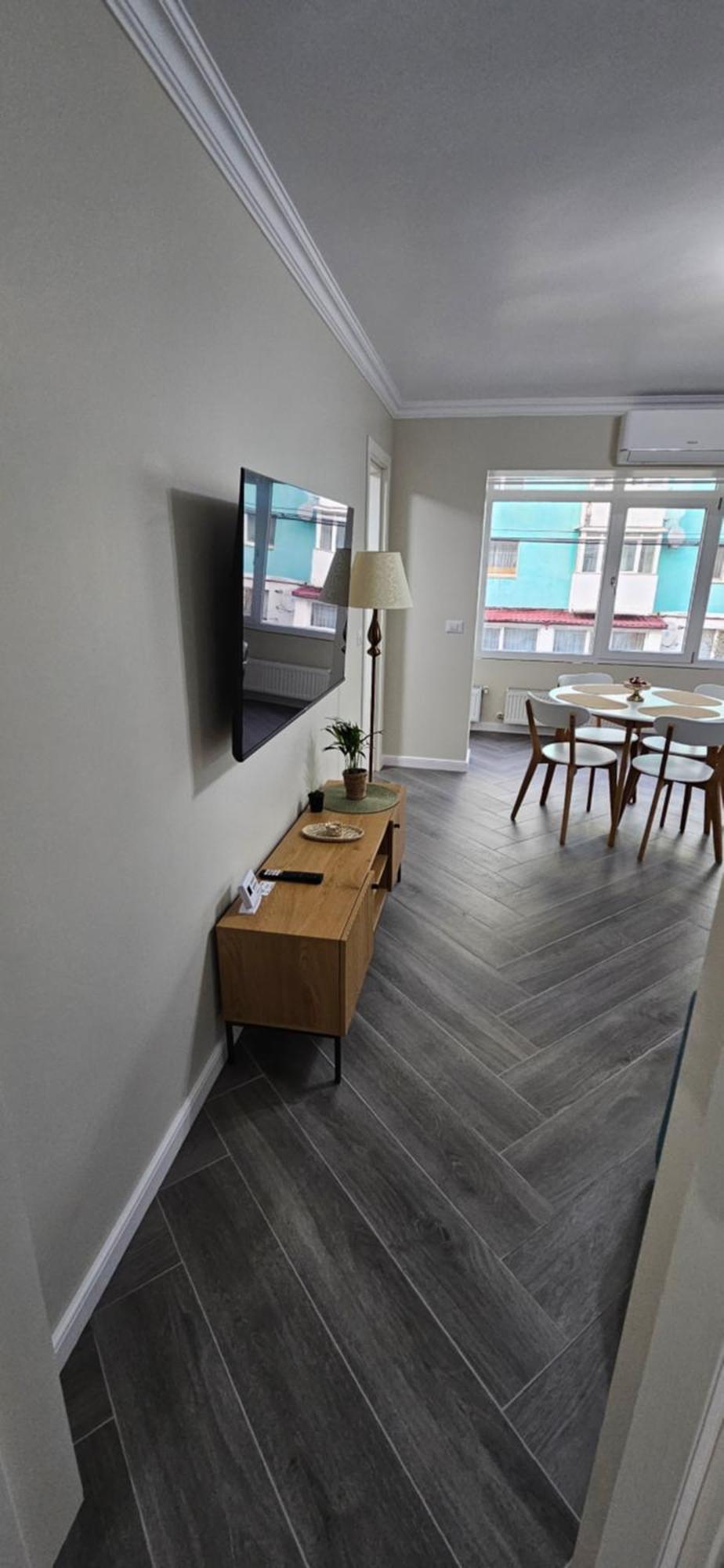 White Rezidence II Apartment Curtea De Arges Luaran gambar