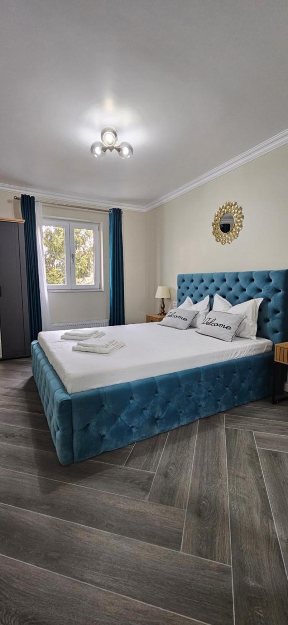 White Rezidence II Apartment Curtea De Arges Luaran gambar